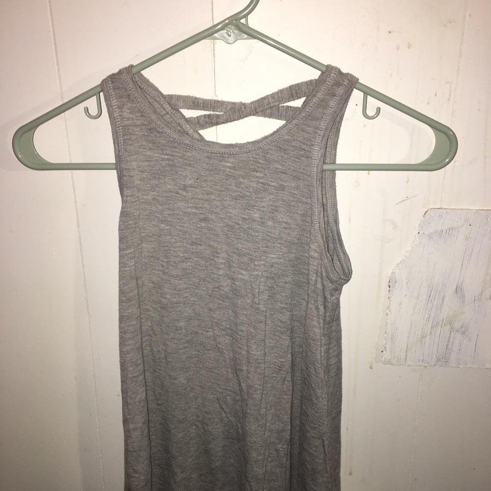 Athletic tank top